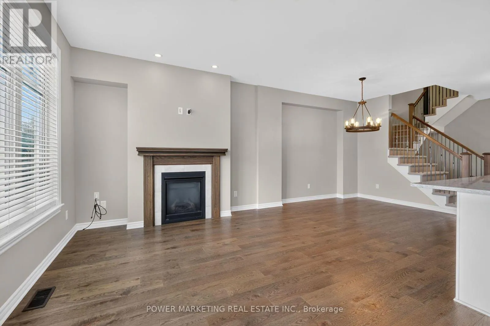 644 CARTOGRAPHE STREET