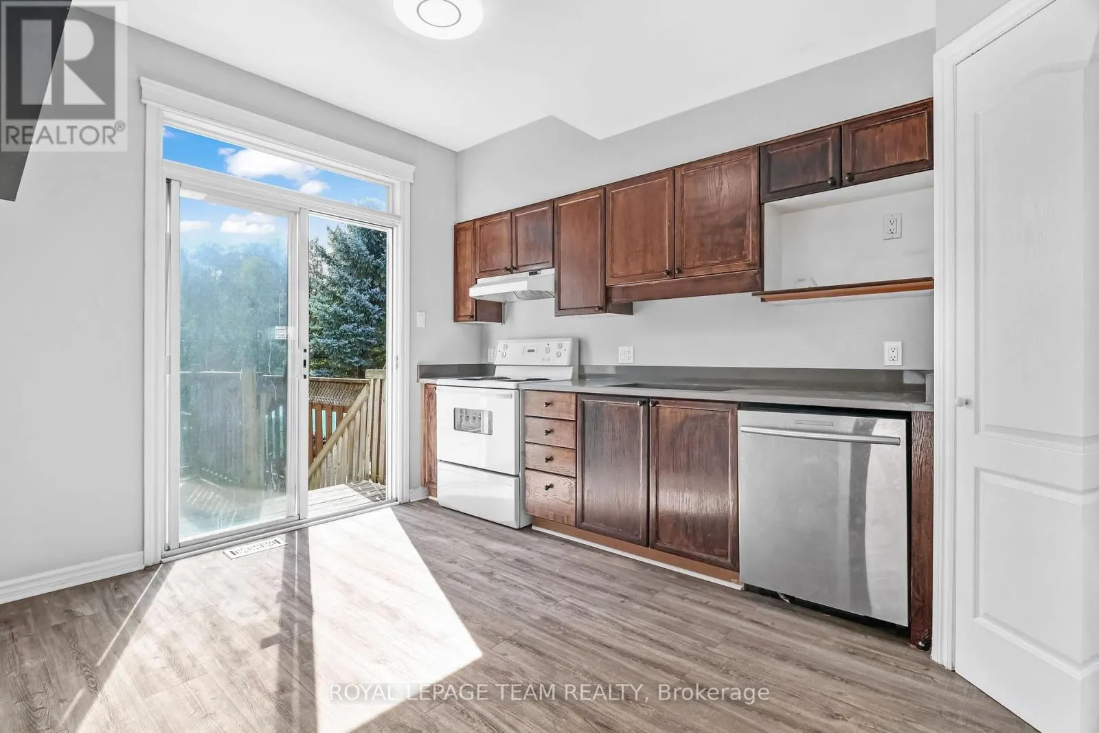 141 HEARST WAY