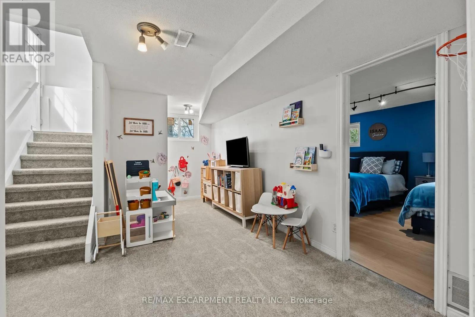5090 BLACKHEATH ROAD