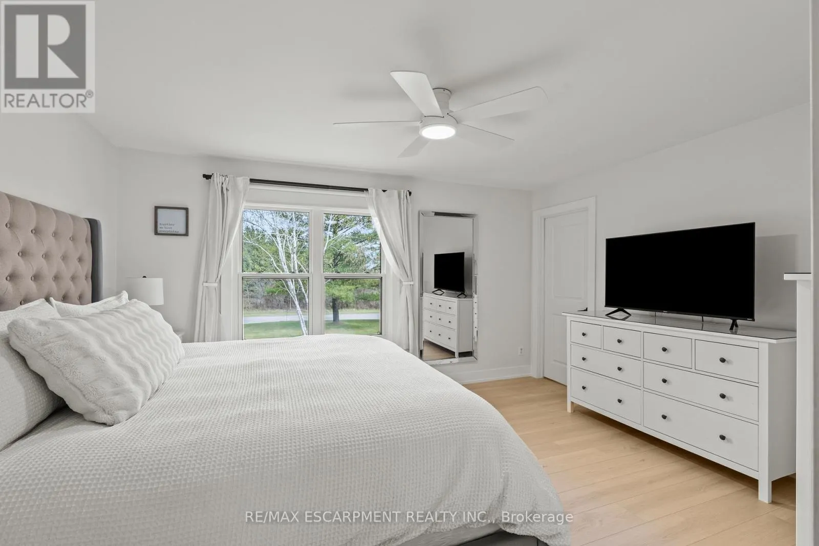 5090 BLACKHEATH ROAD