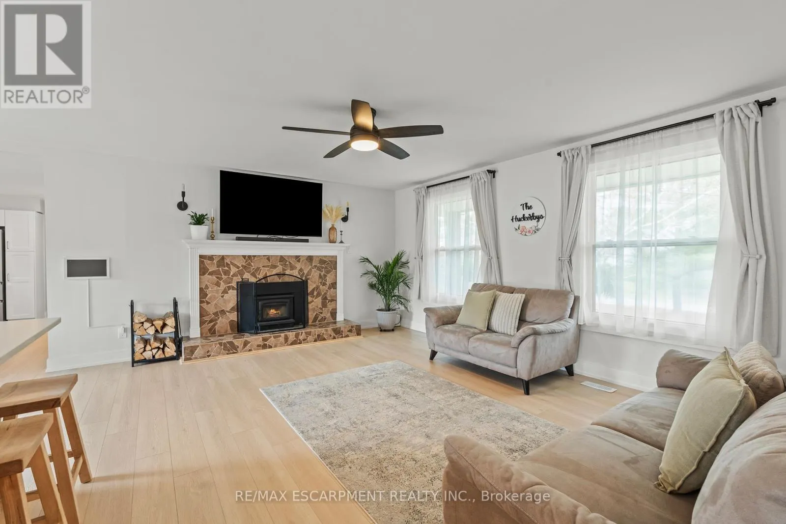 5090 BLACKHEATH ROAD