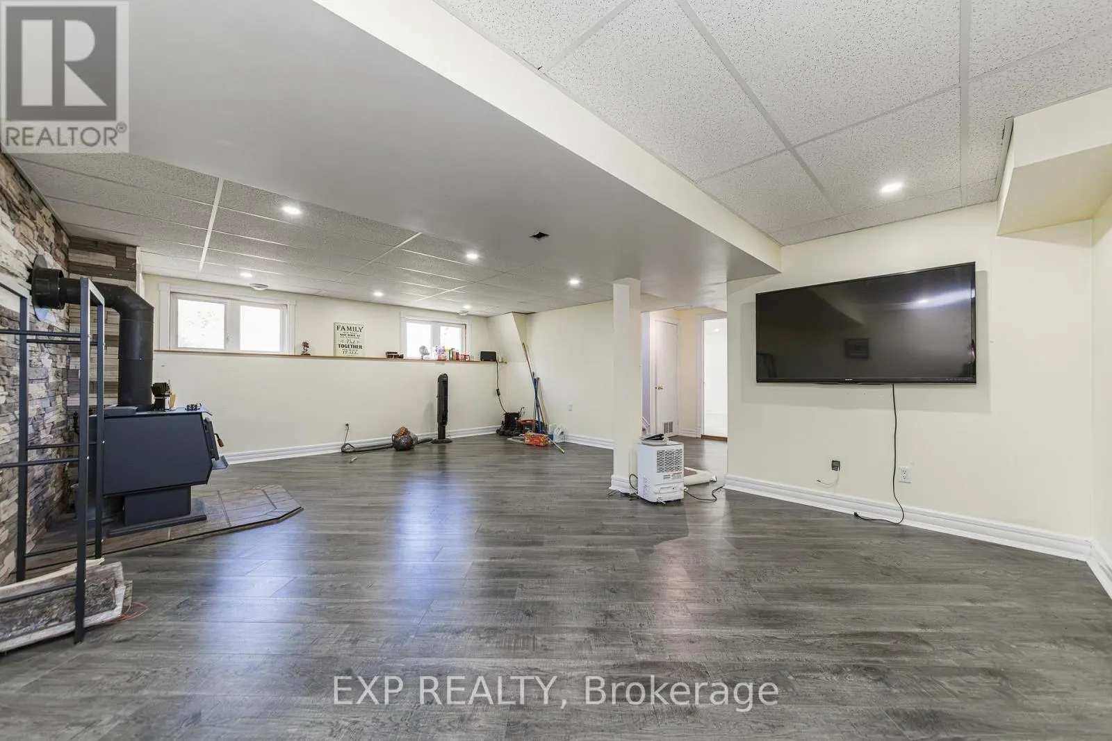 841 ROCK ROAD