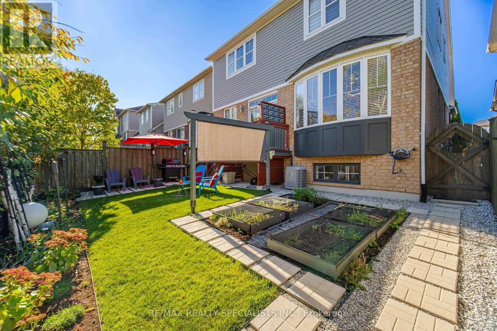 306 MONTREAL CIRCLE