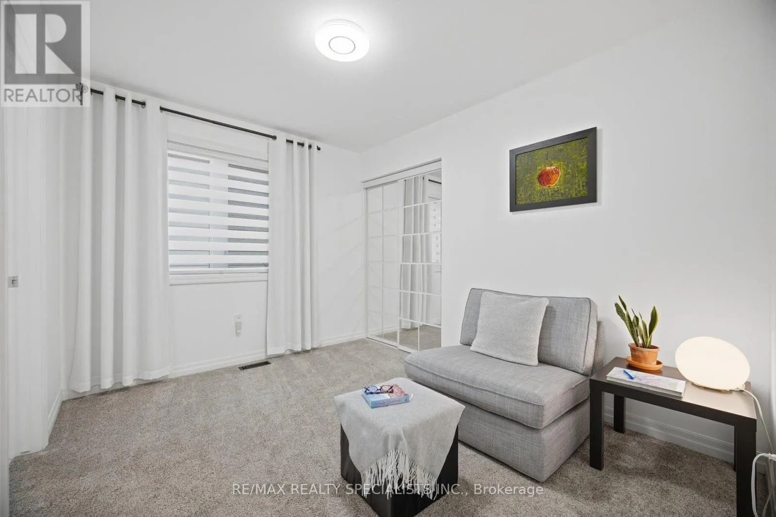 306 MONTREAL CIRCLE