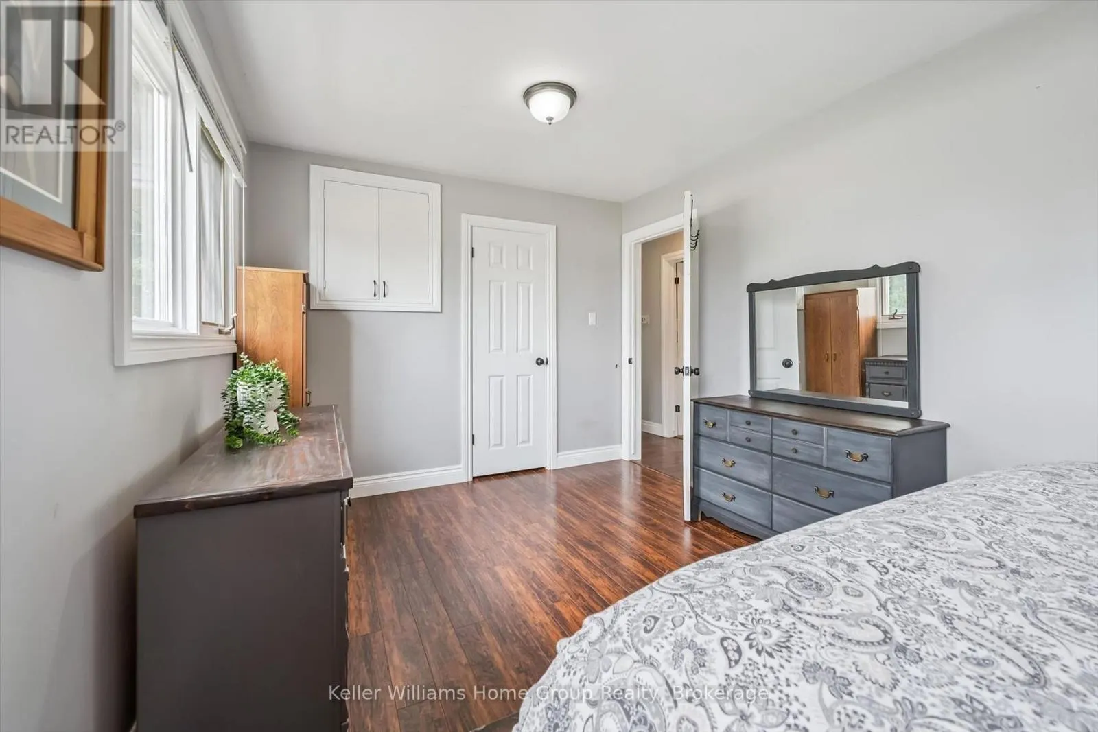 7988 WELLINGTON ROAD 12