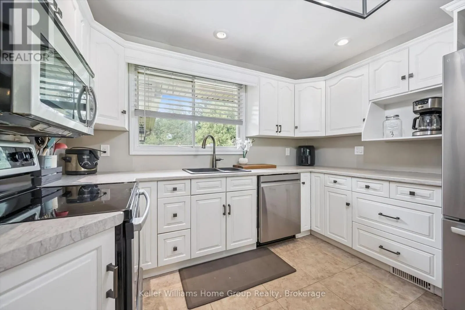 7988 WELLINGTON ROAD 12