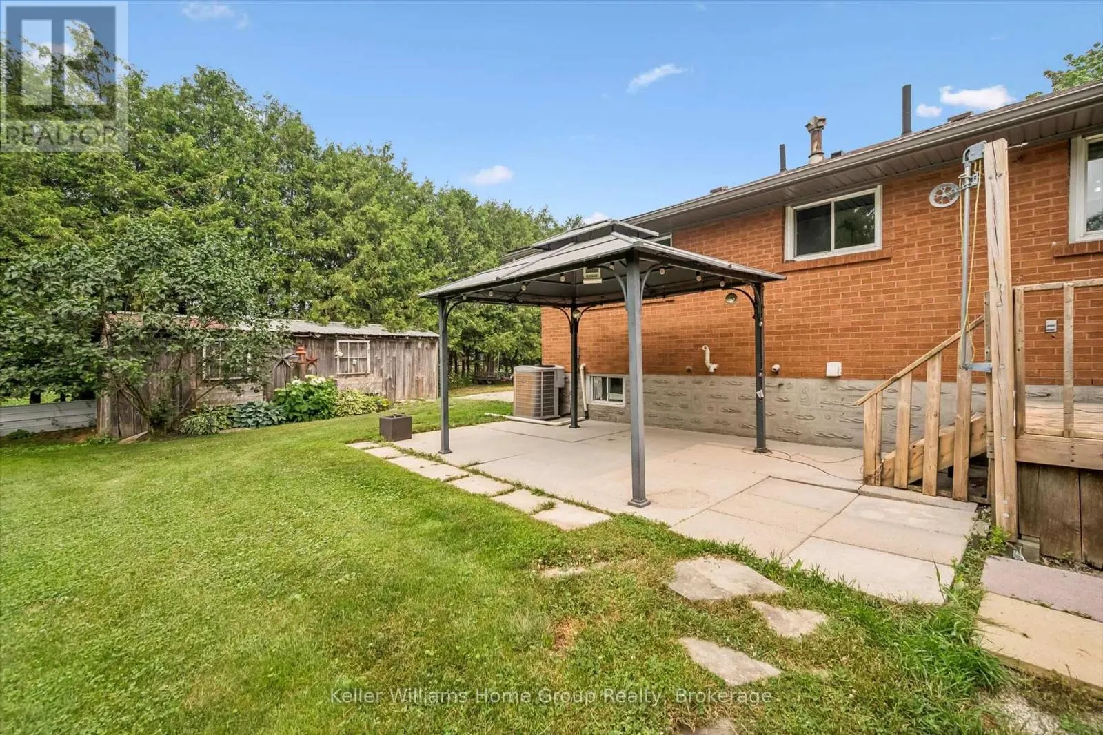 7988 WELLINGTON ROAD 12