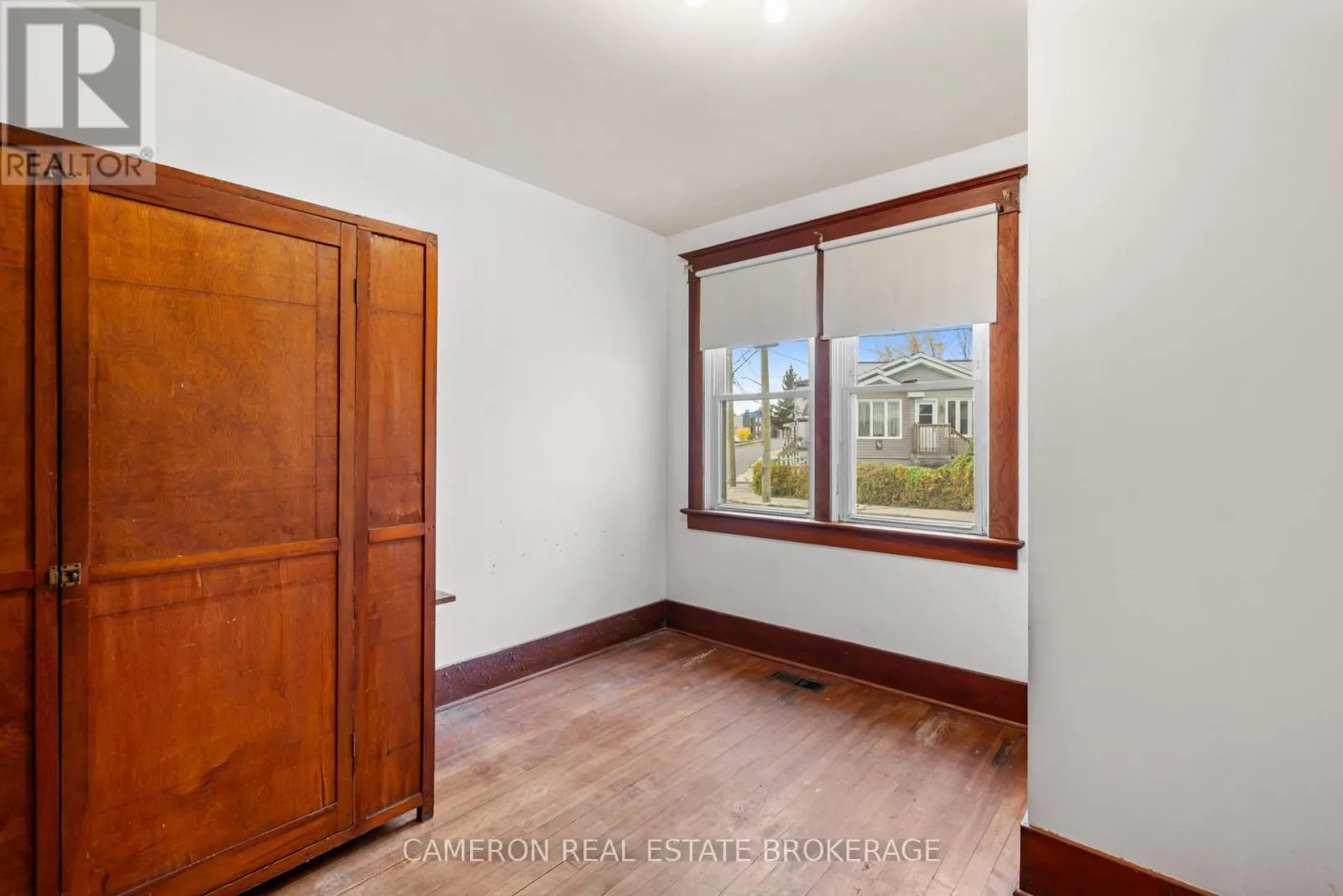 23-23A WILLIAM STREET