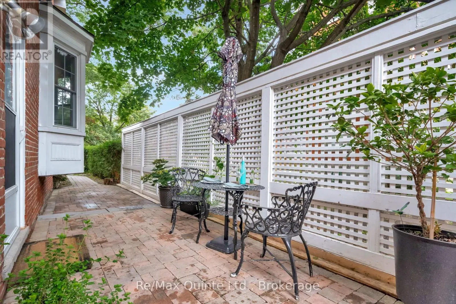 5 - 99 BRIDGE STREET E #5