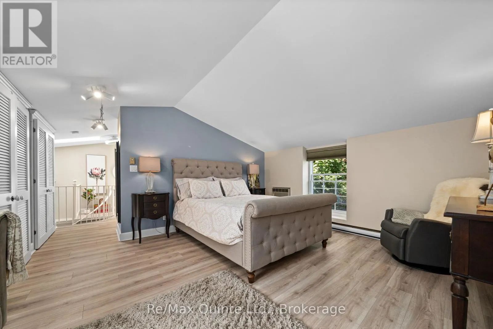5 - 99 BRIDGE STREET E #5