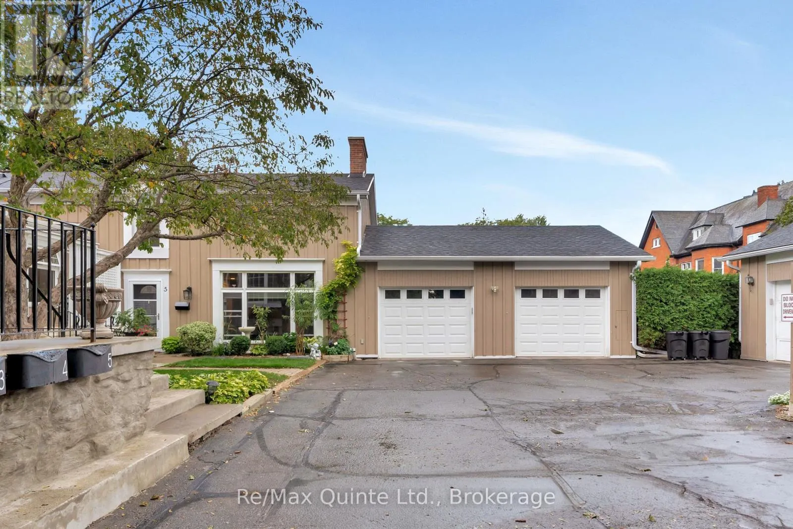 5 - 99 BRIDGE STREET E #5