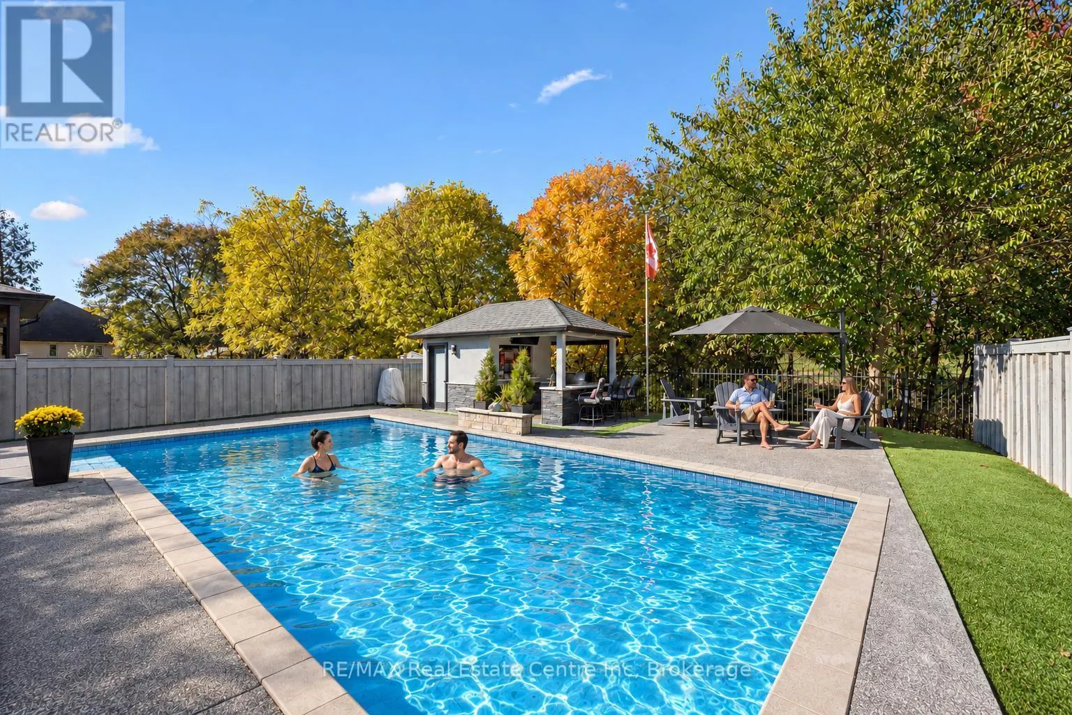 66 WAVERLEY DRIVE
