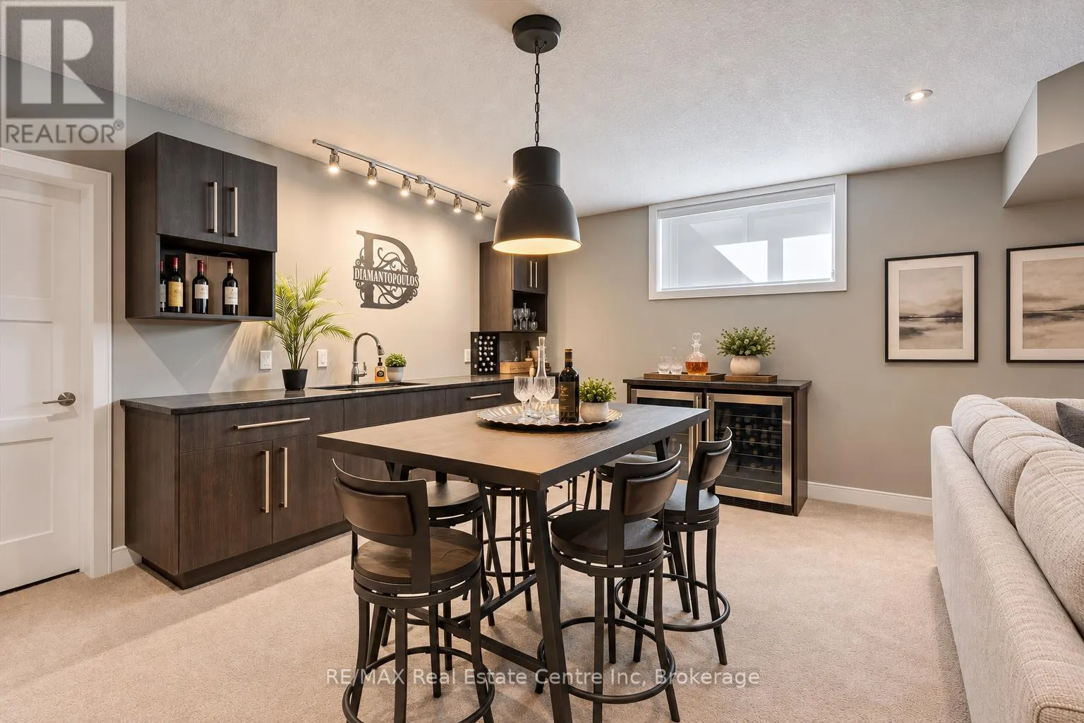 66 WAVERLEY DRIVE