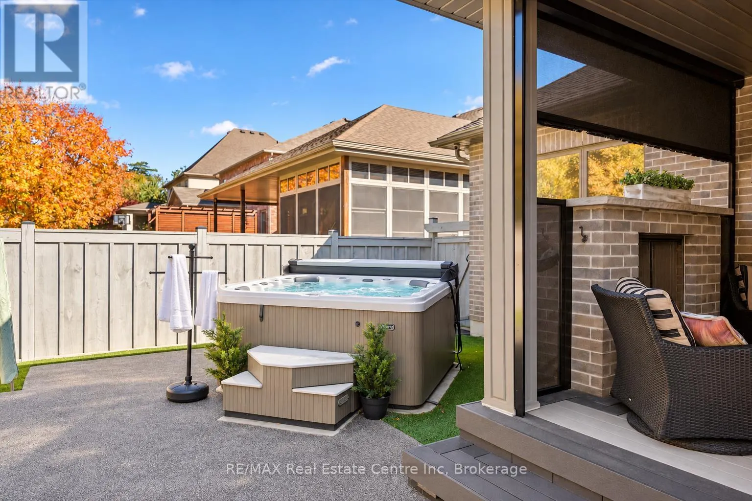 66 WAVERLEY DRIVE