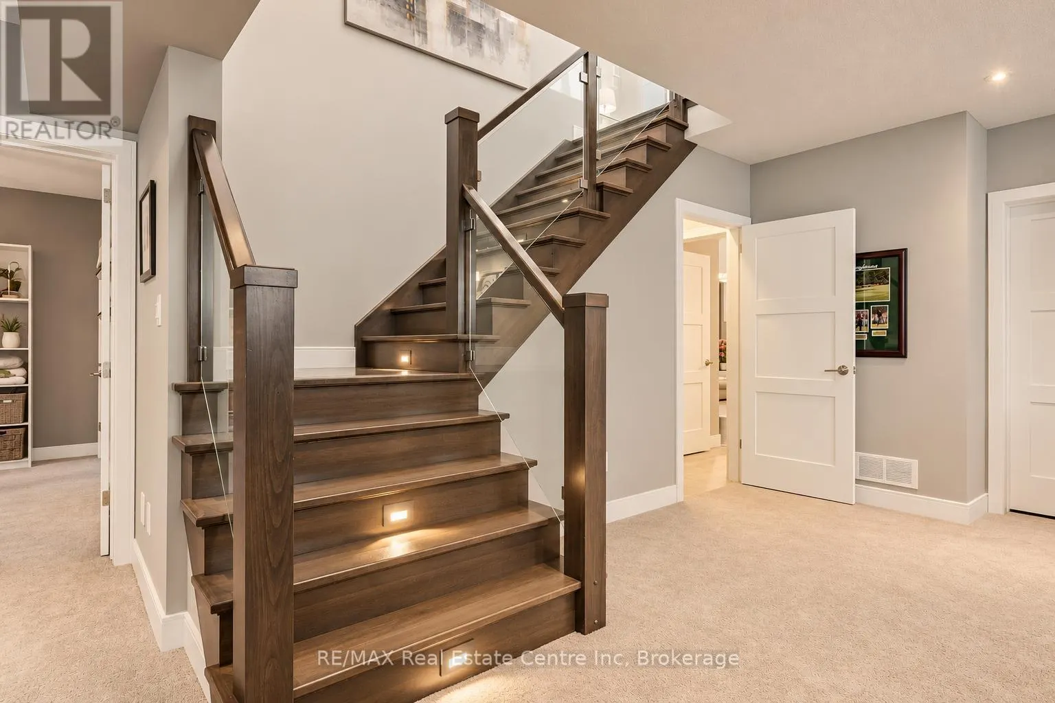 66 WAVERLEY DRIVE