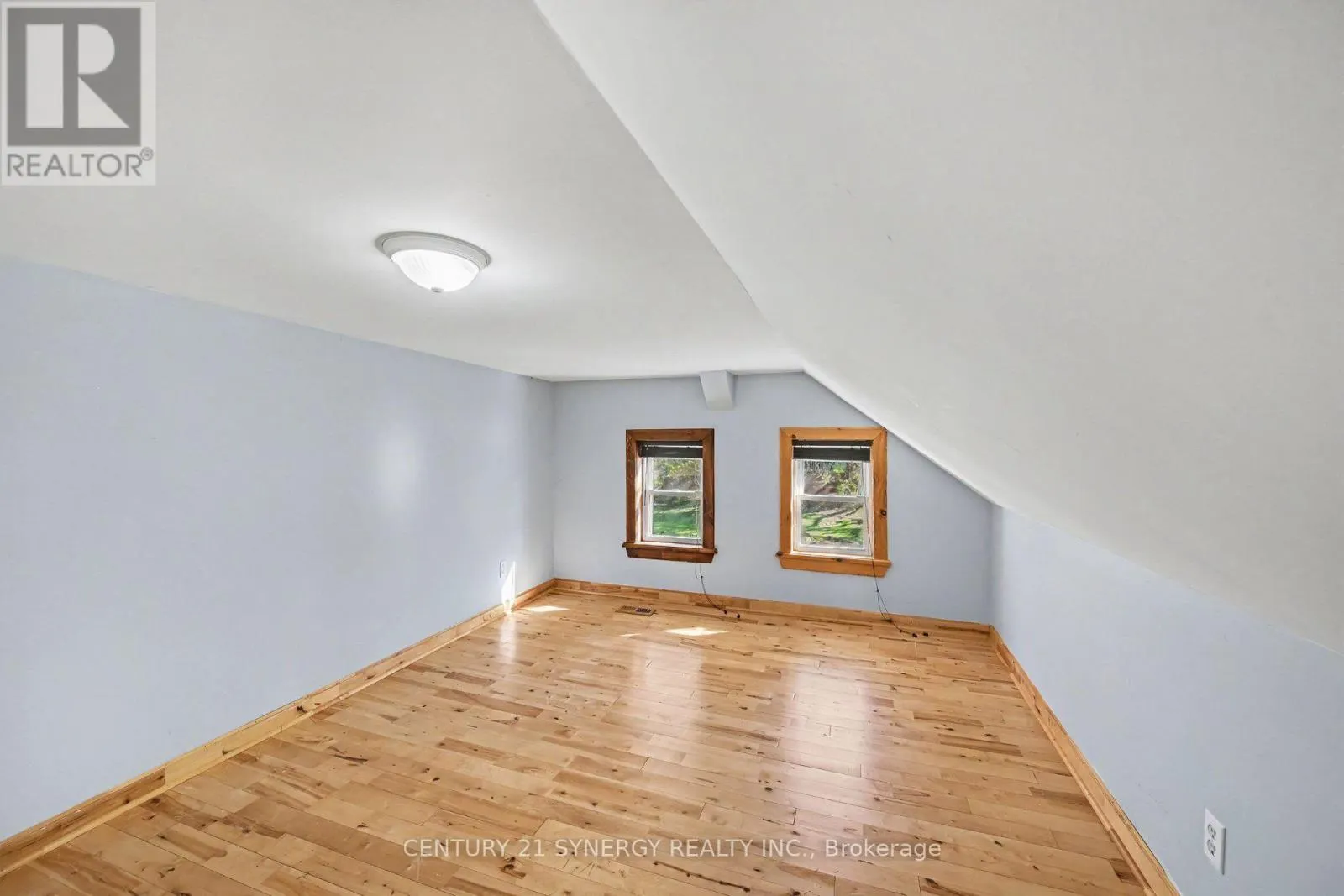105 NEILSON STREET