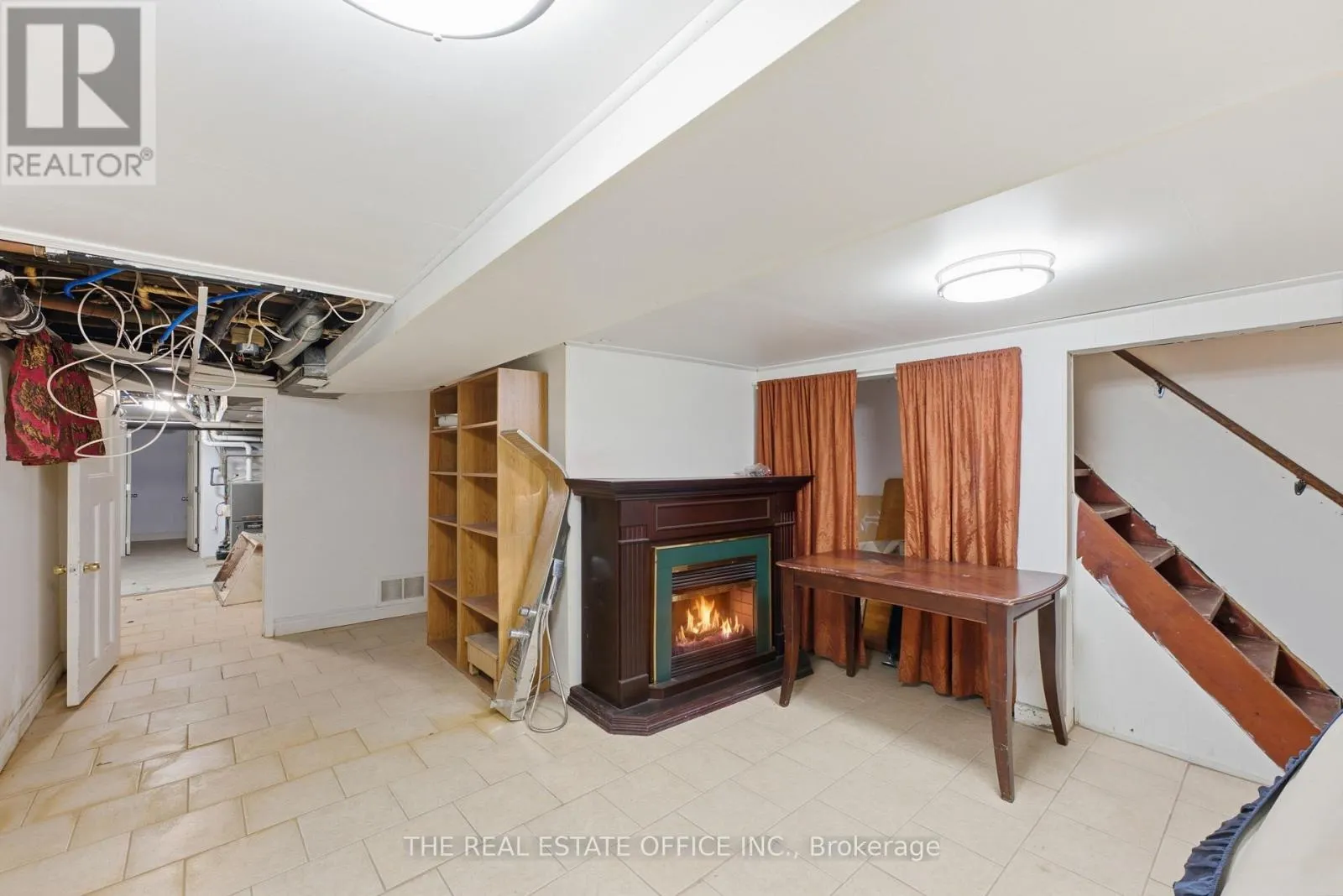 4327 SIMCOE STREET