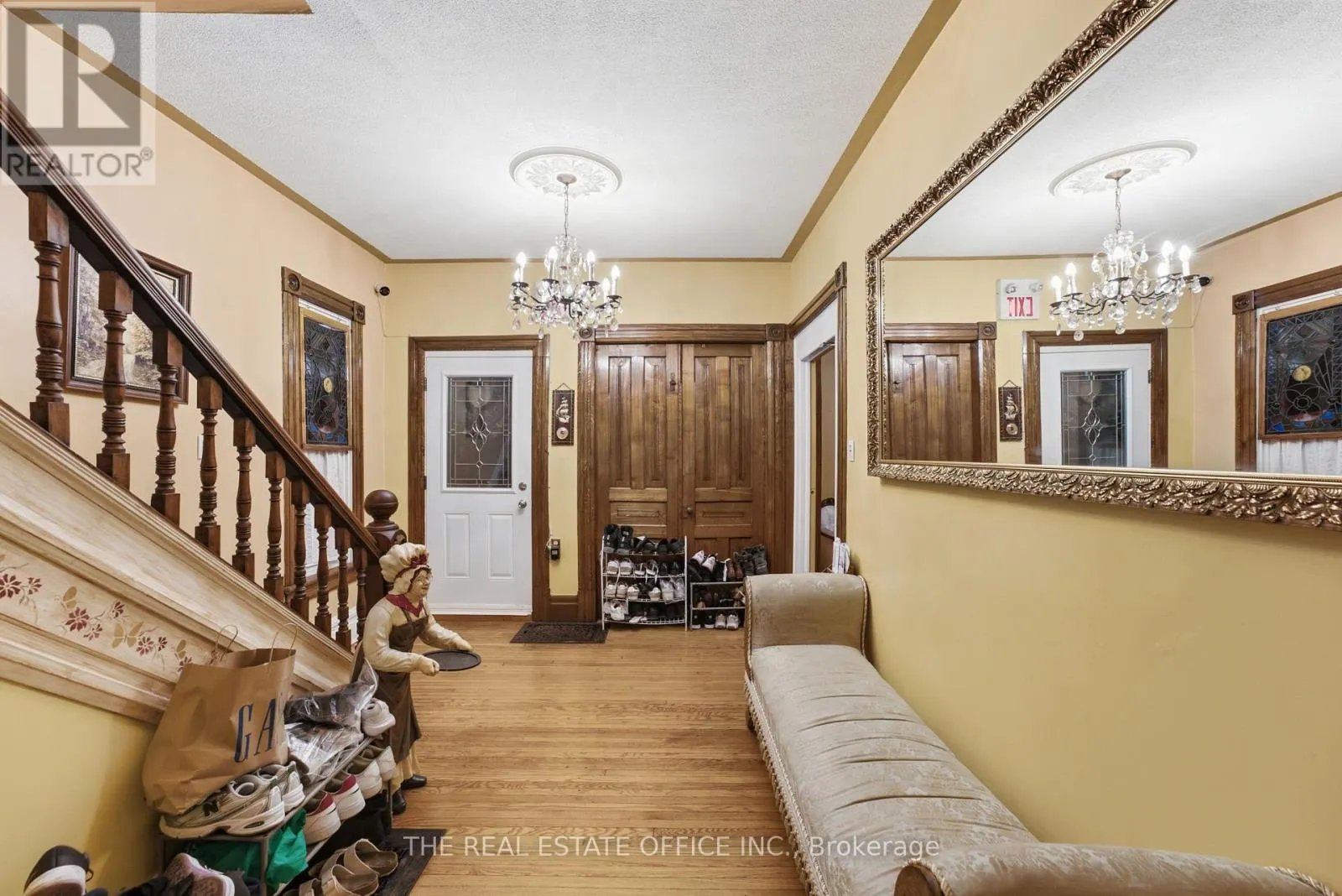 4327 SIMCOE STREET