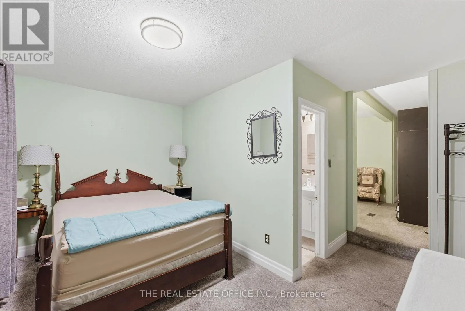 4327 SIMCOE STREET