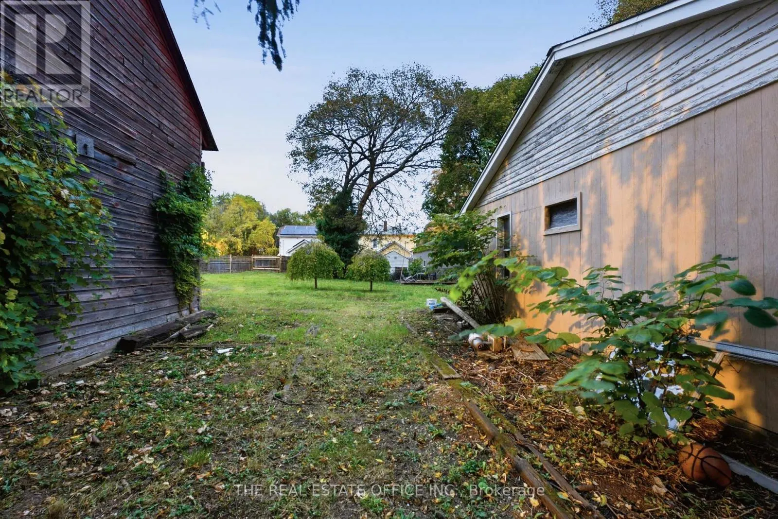 4327 SIMCOE STREET