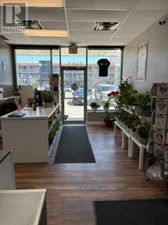 6 - 139 GEORGE STREET N