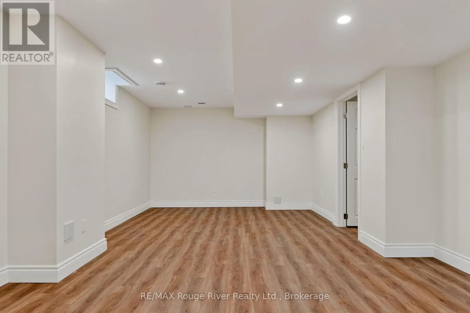 713 PRINCE OF WALES DRIVE