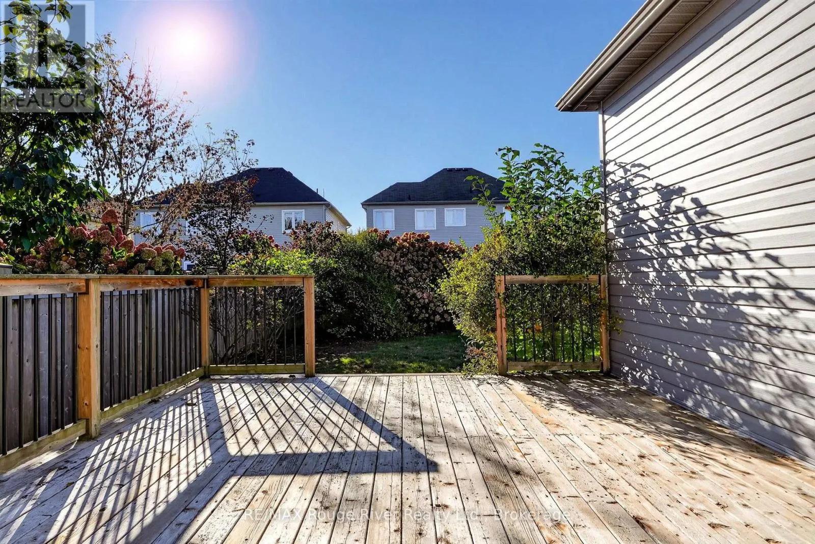 713 PRINCE OF WALES DRIVE