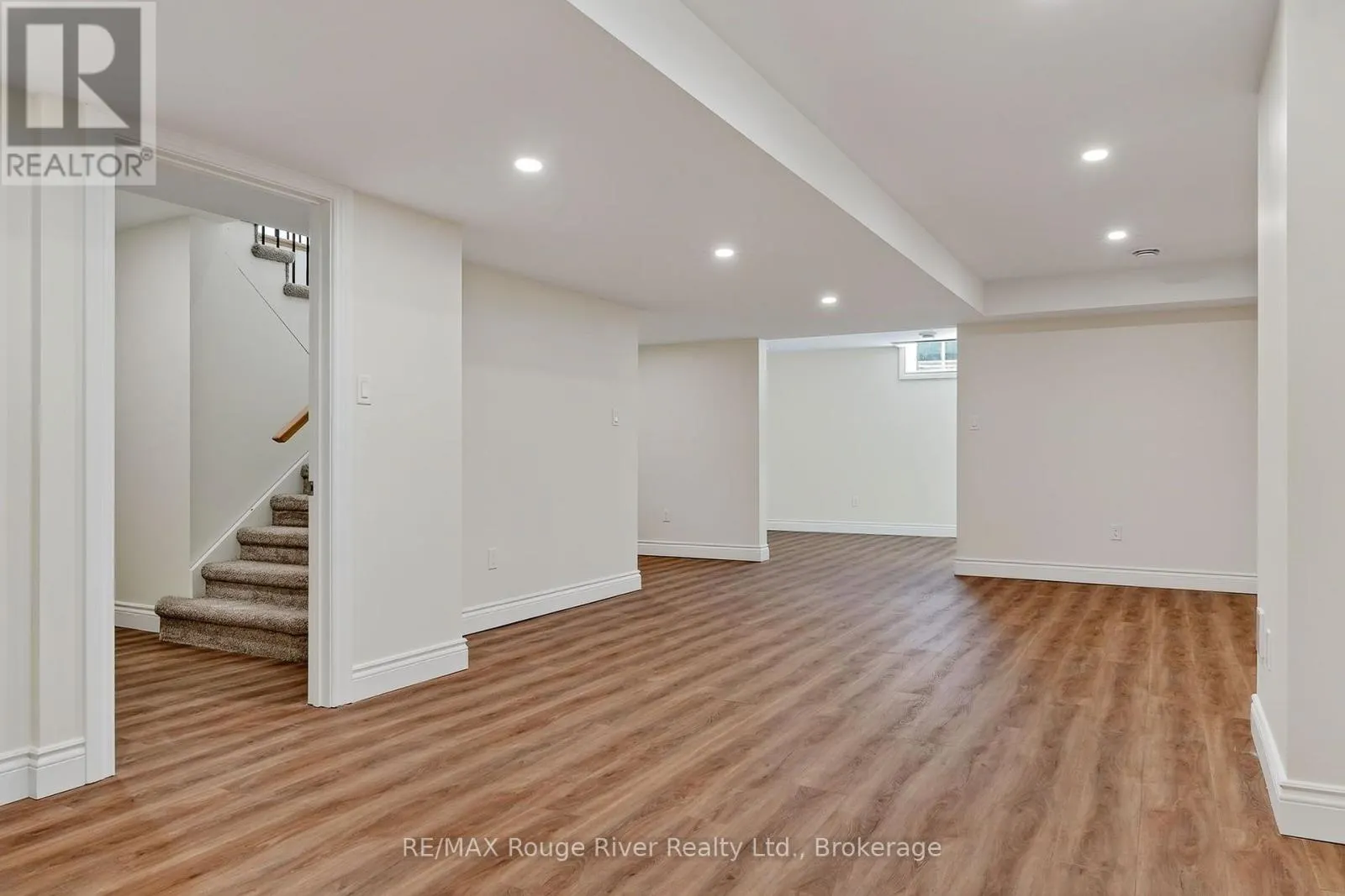 713 PRINCE OF WALES DRIVE