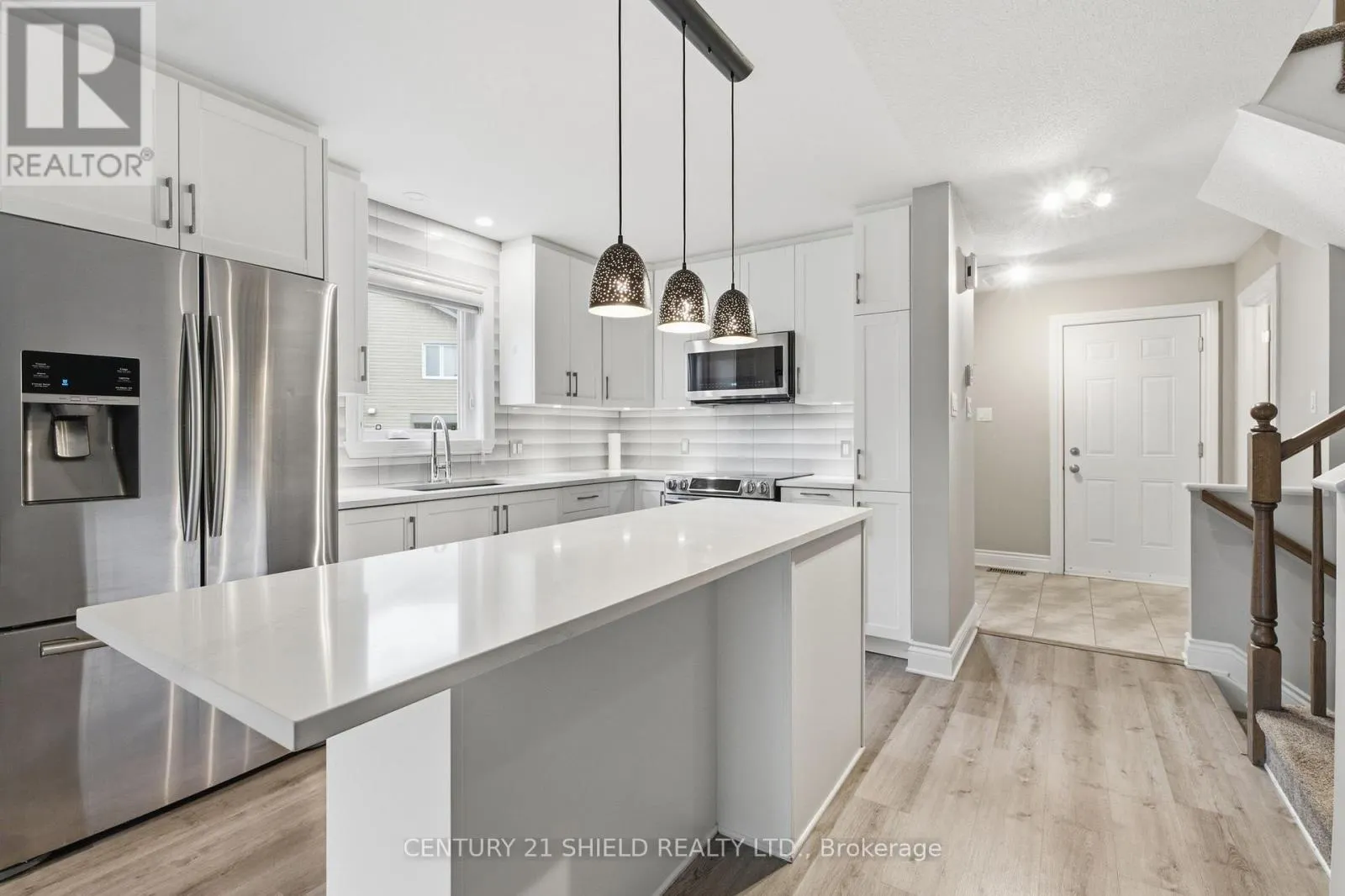1140 CLEMENT COURT