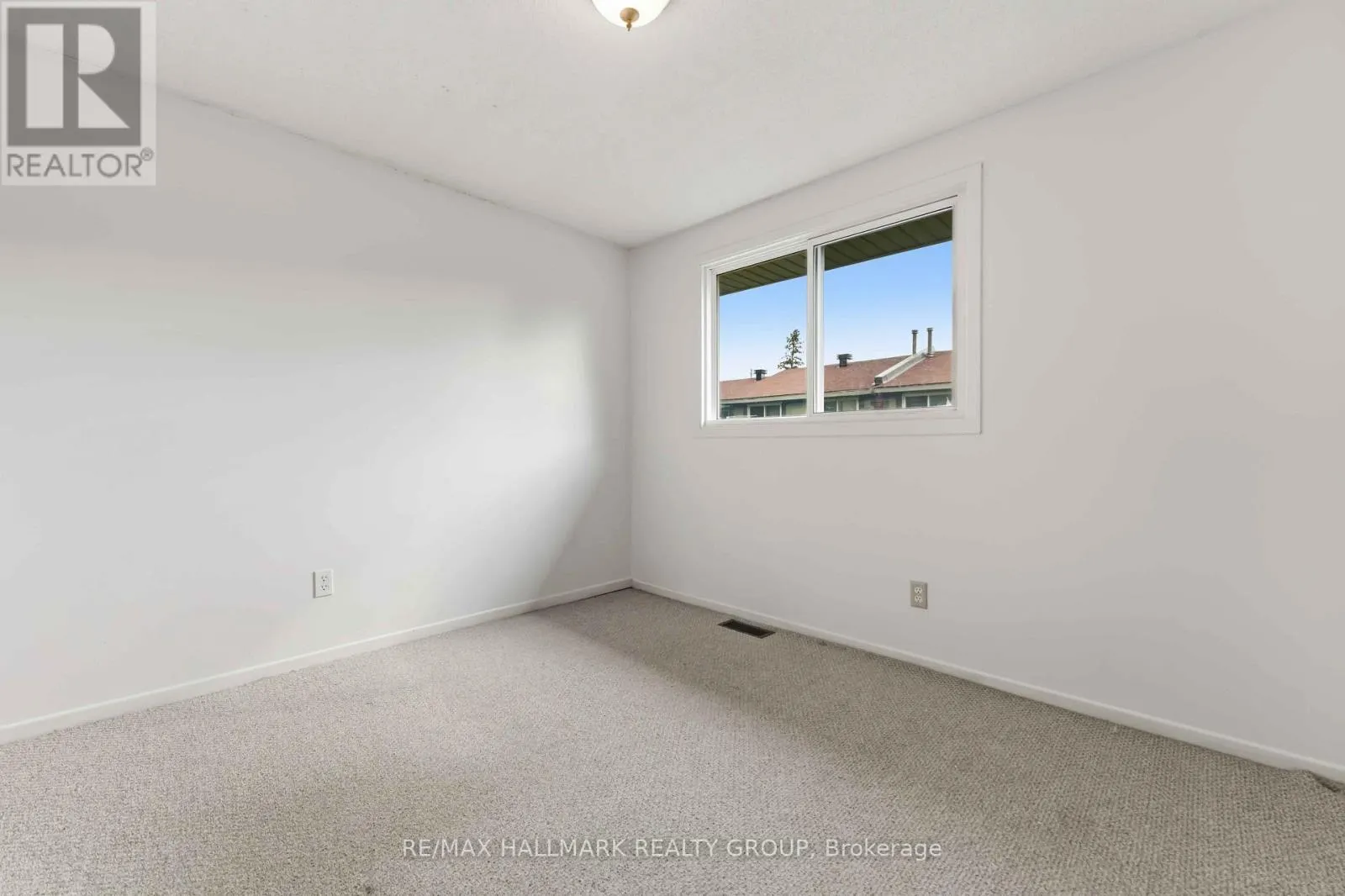 193 PICKFORD DRIVE