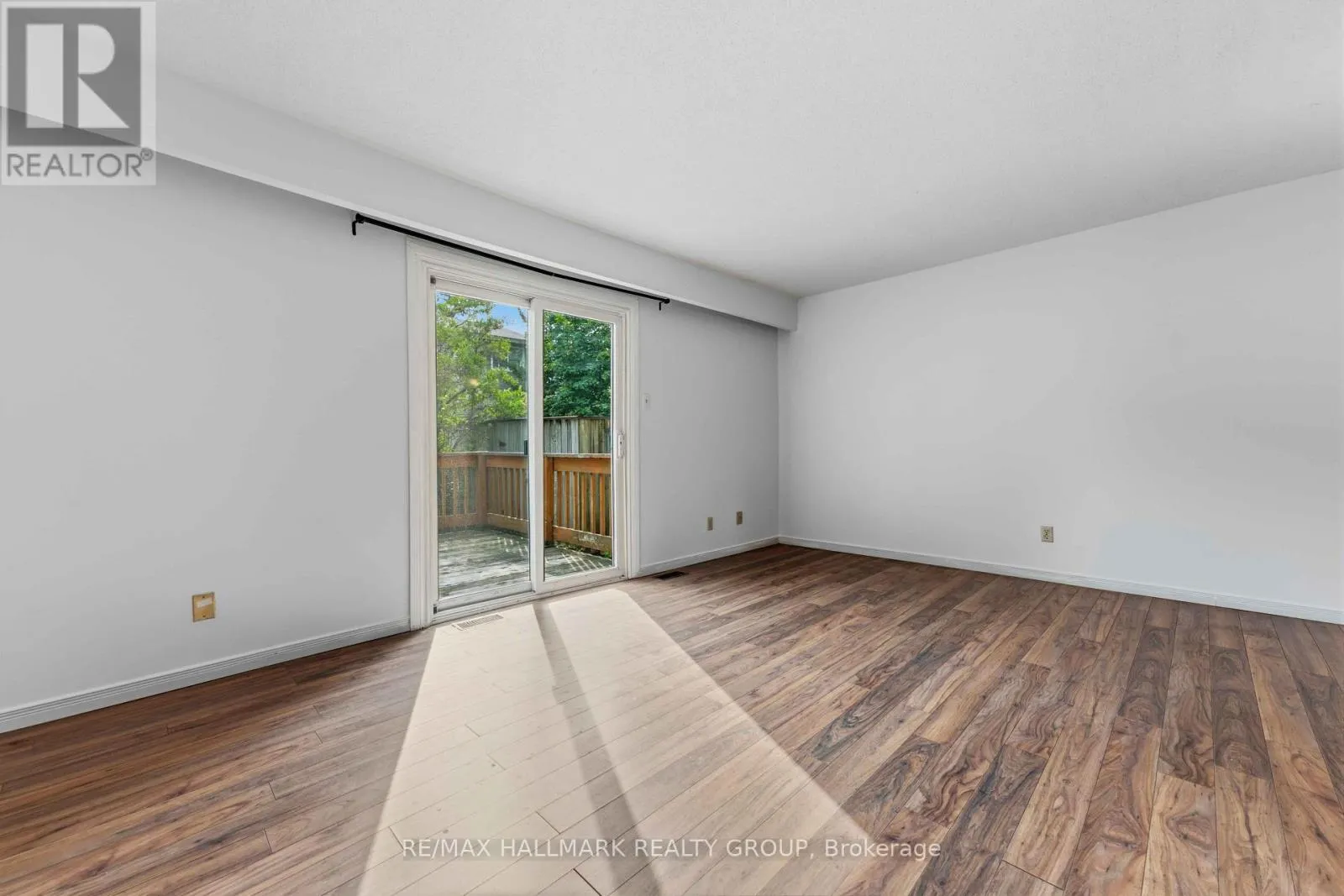 193 PICKFORD DRIVE