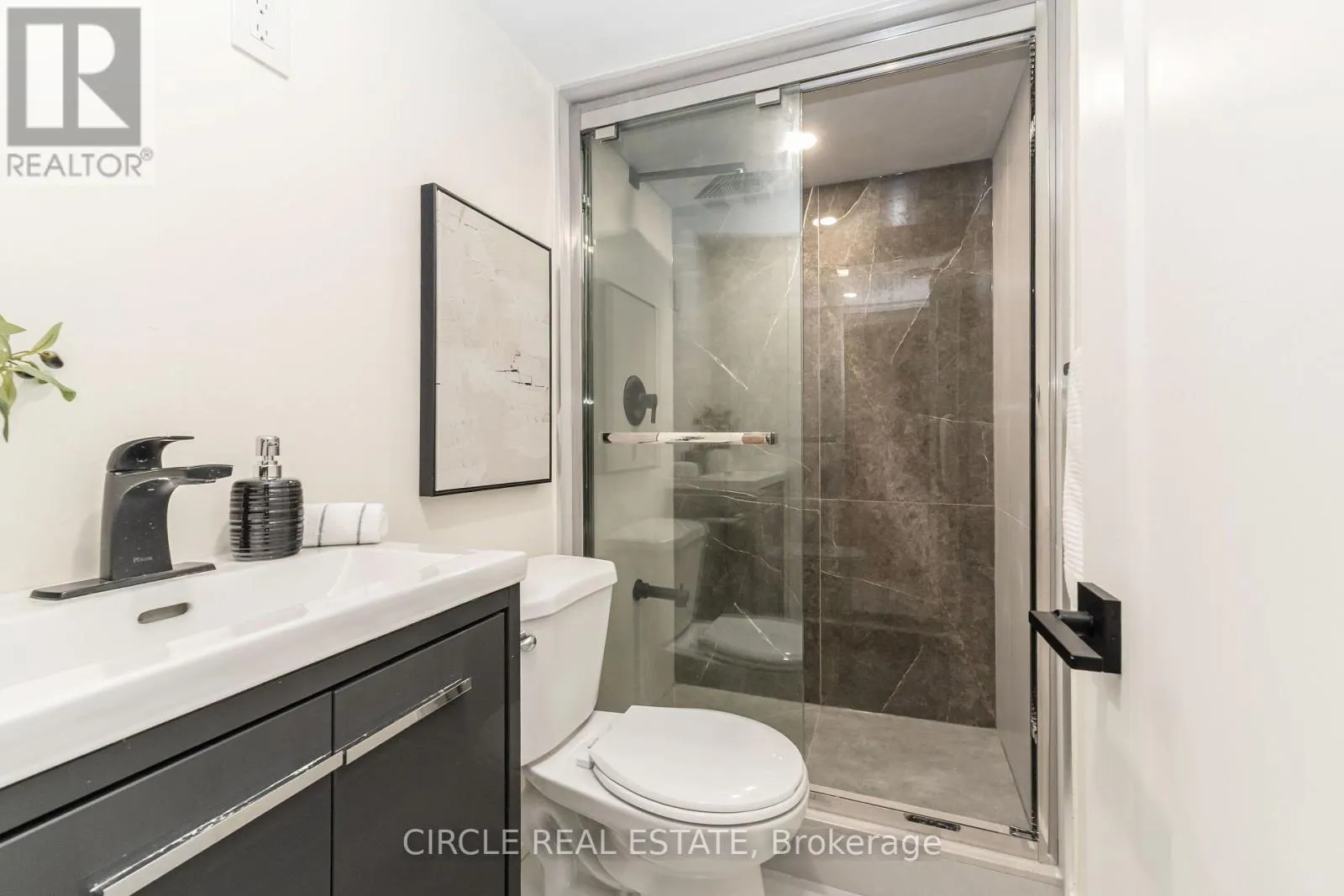 226 EAST 28TH STREET