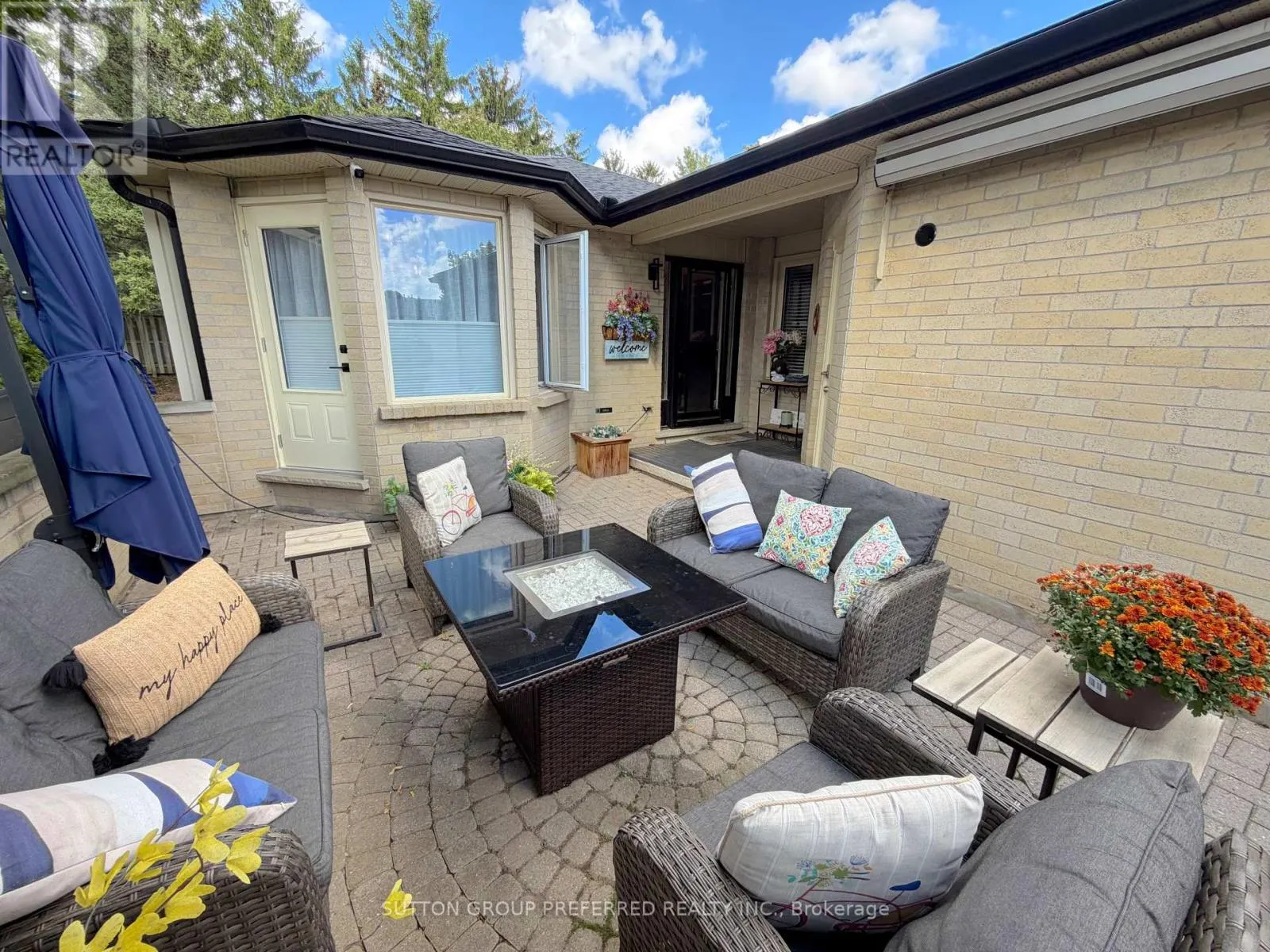 4 - 163 PINE VALLEY DRIVE #4