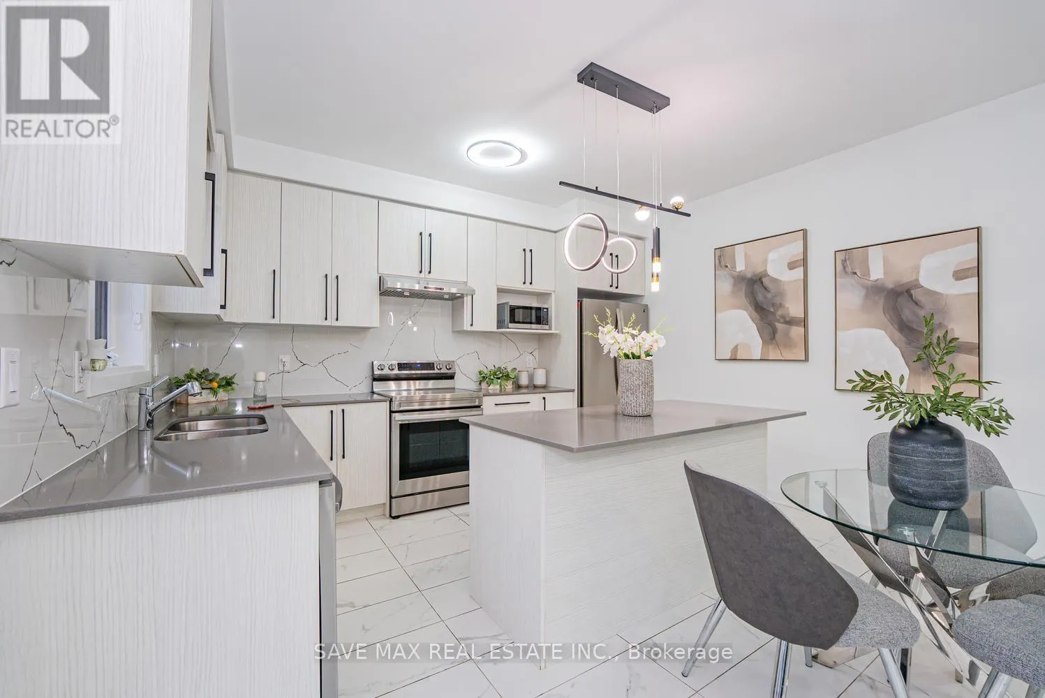 42 PRINCE PHILIP BOULEVARD