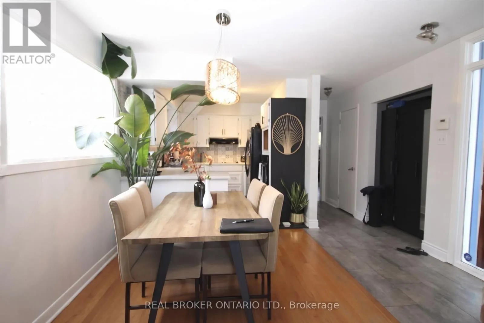 1 - 28 LEEMING DRIVE