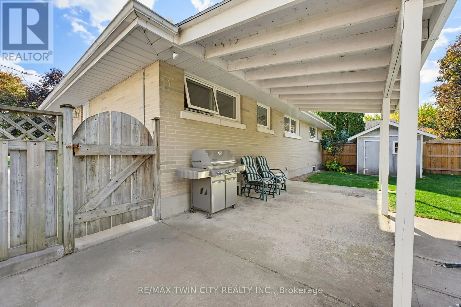 38 VARADI AVENUE