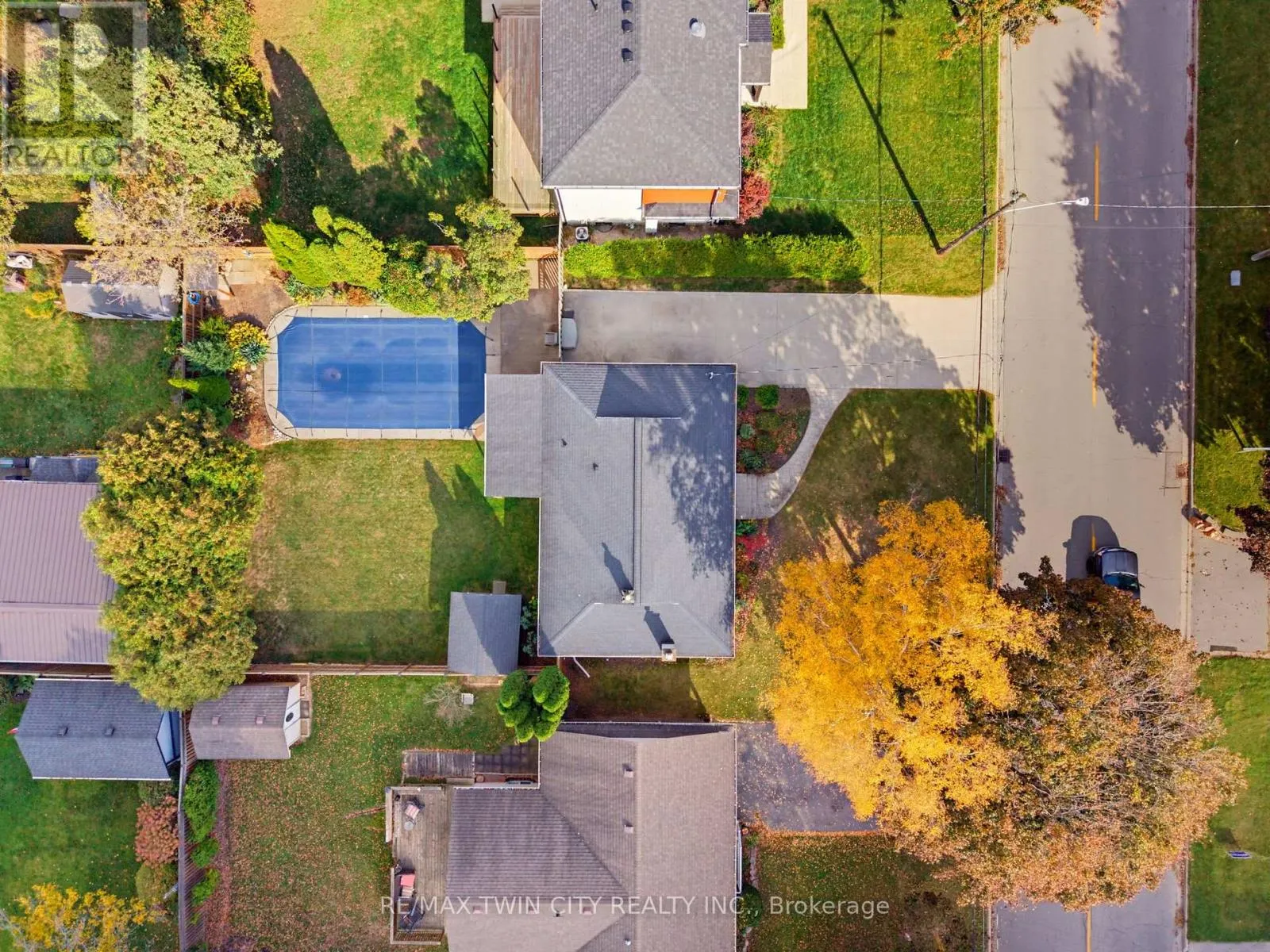 38 VARADI AVENUE