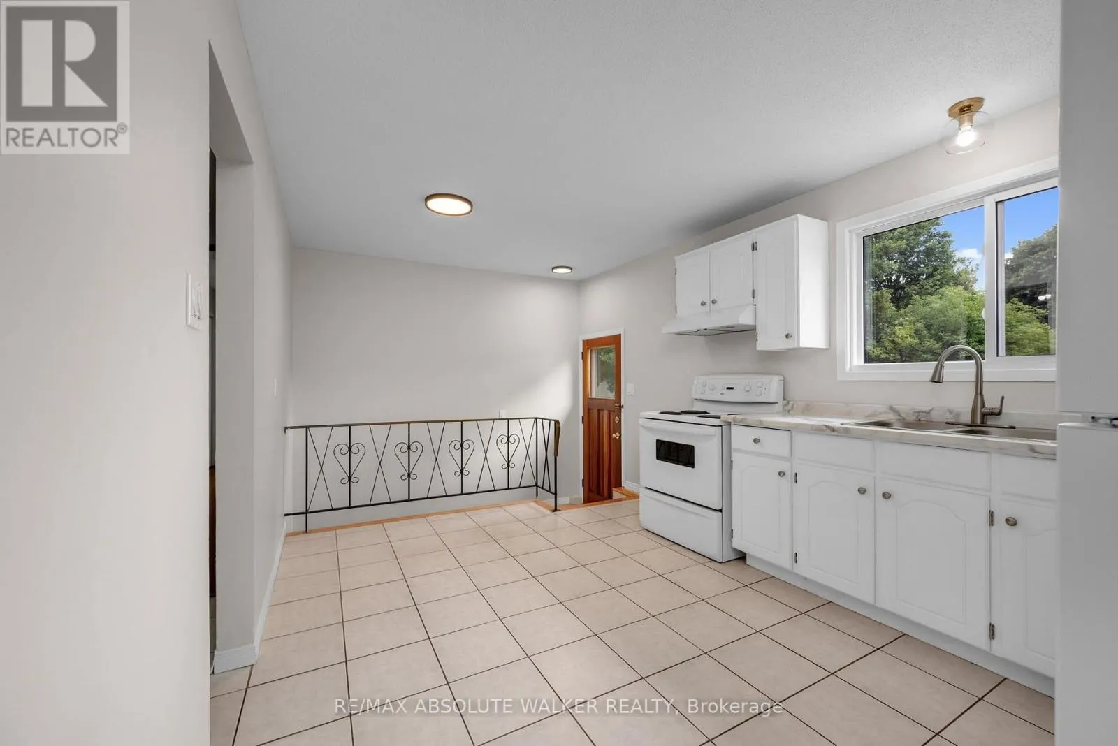 1447 STAGECOACH ROAD