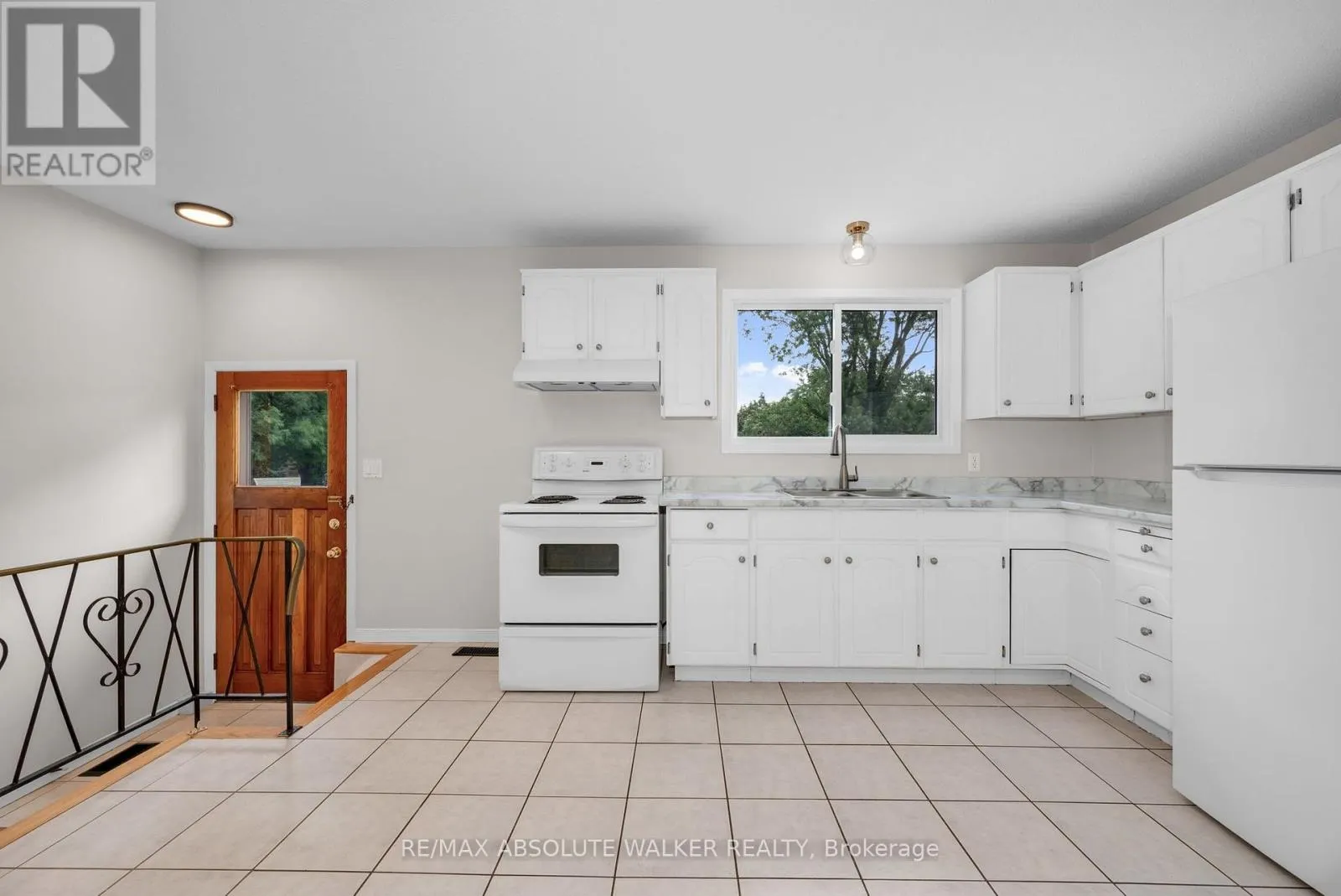 1447 STAGECOACH ROAD