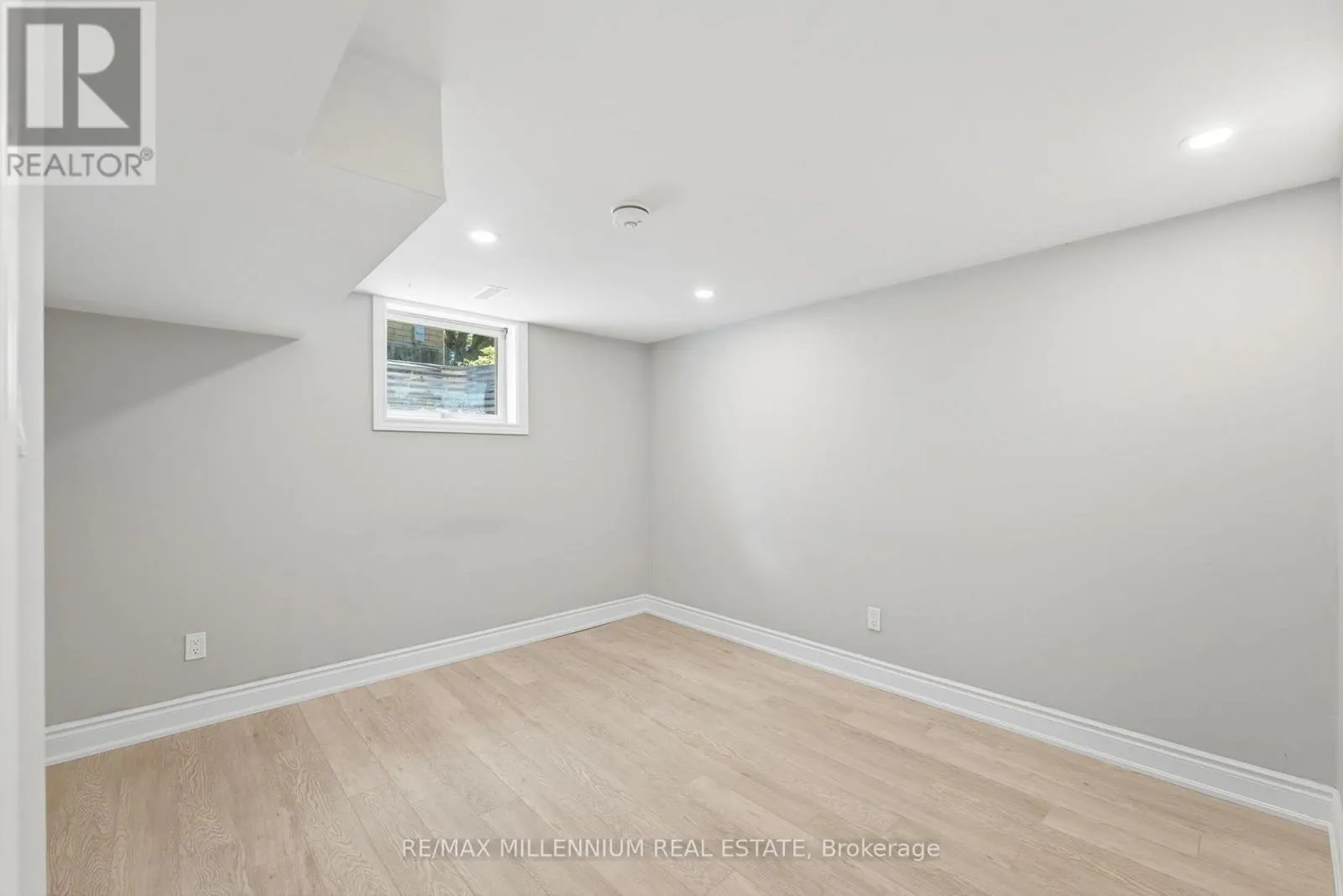 22 MONTGOMERY ROAD