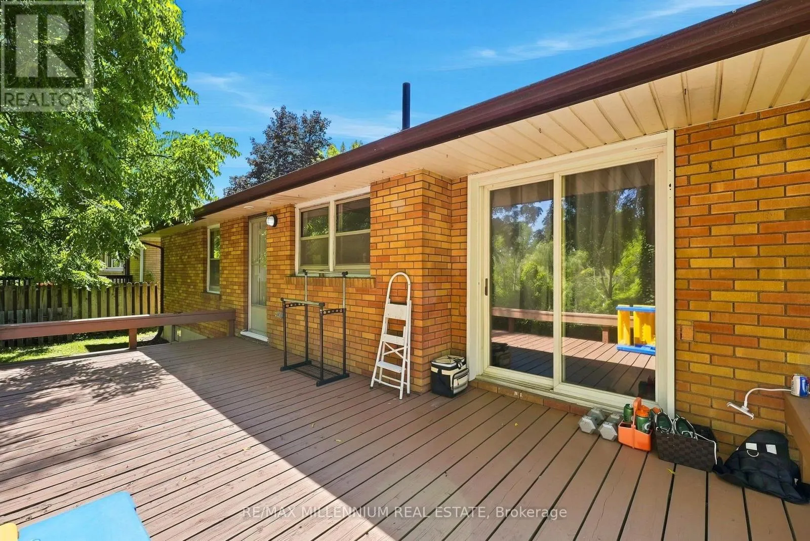 22 MONTGOMERY ROAD
