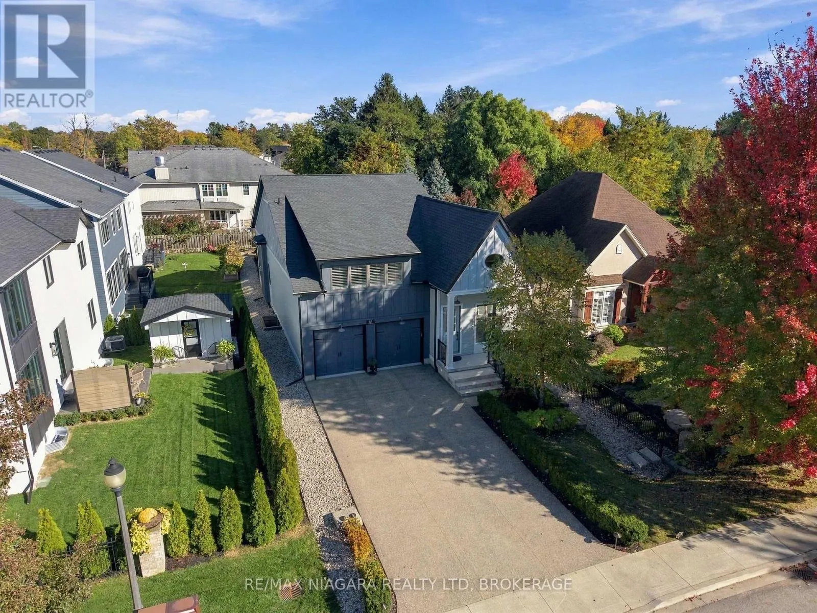 1A BAYBERRY LANE