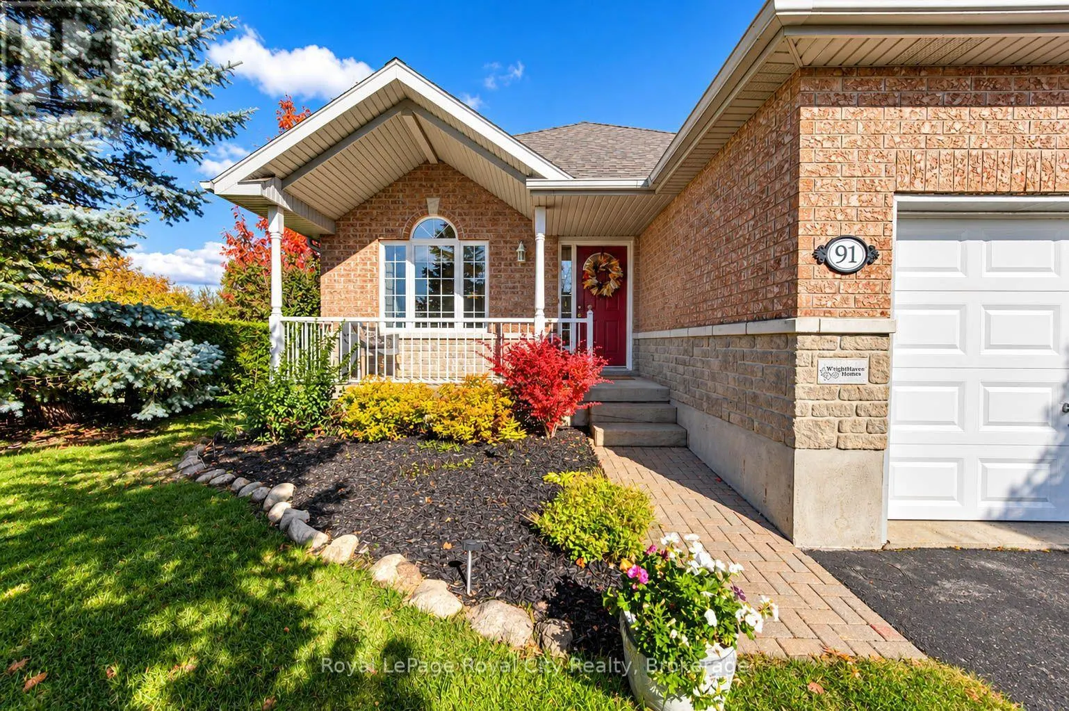 91 HARPER CRESCENT