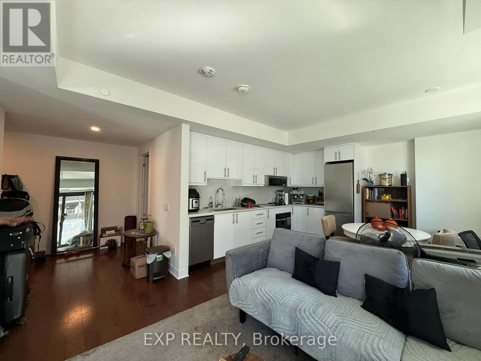 1001 - 180 GEORGE STREET