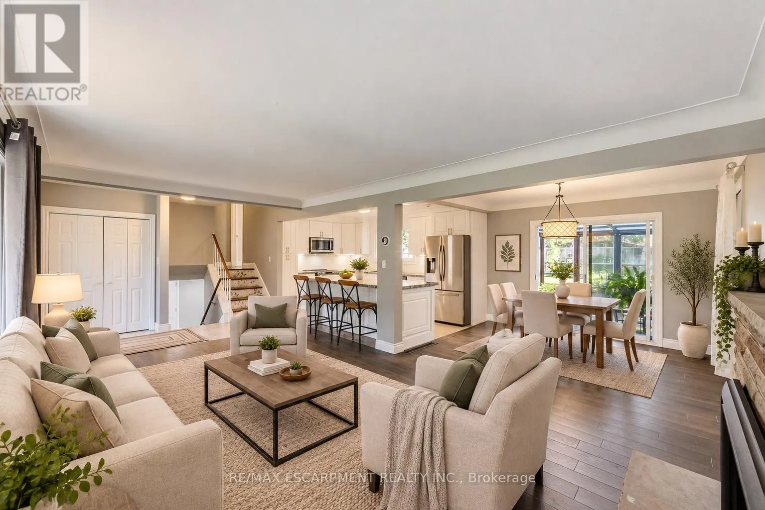 205 SUNNYRIDGE ROAD