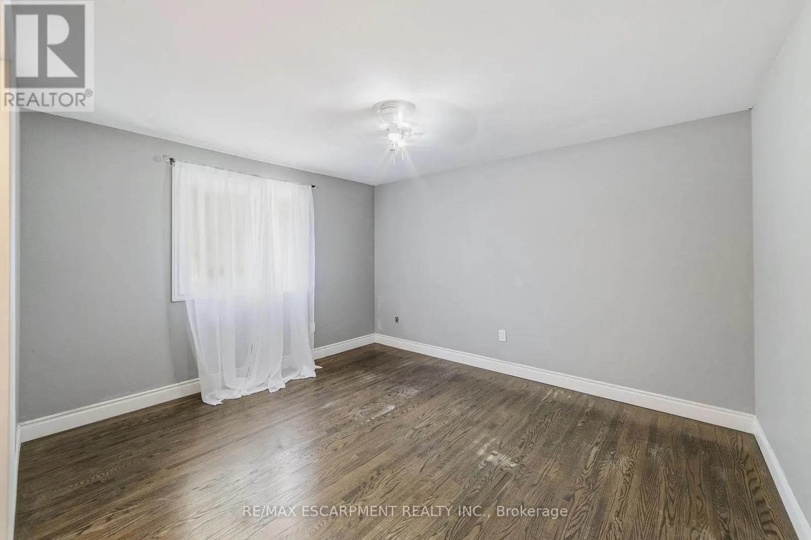 205 SUNNYRIDGE ROAD