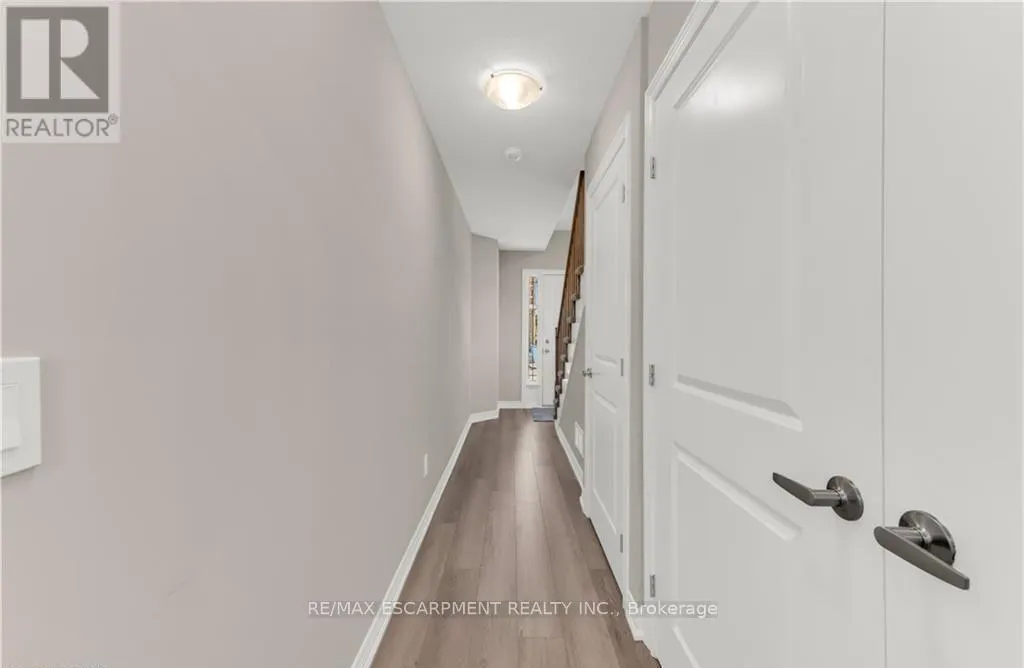 39 - 19 PICARDY DRIVE