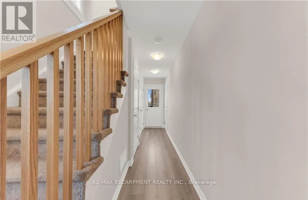 39 - 19 PICARDY DRIVE