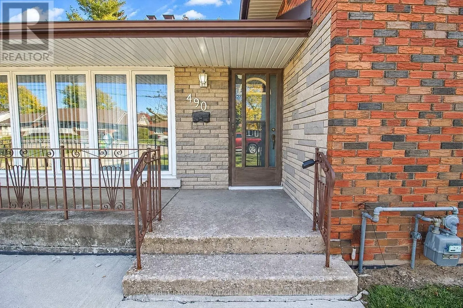 490 NIAGARA STREET