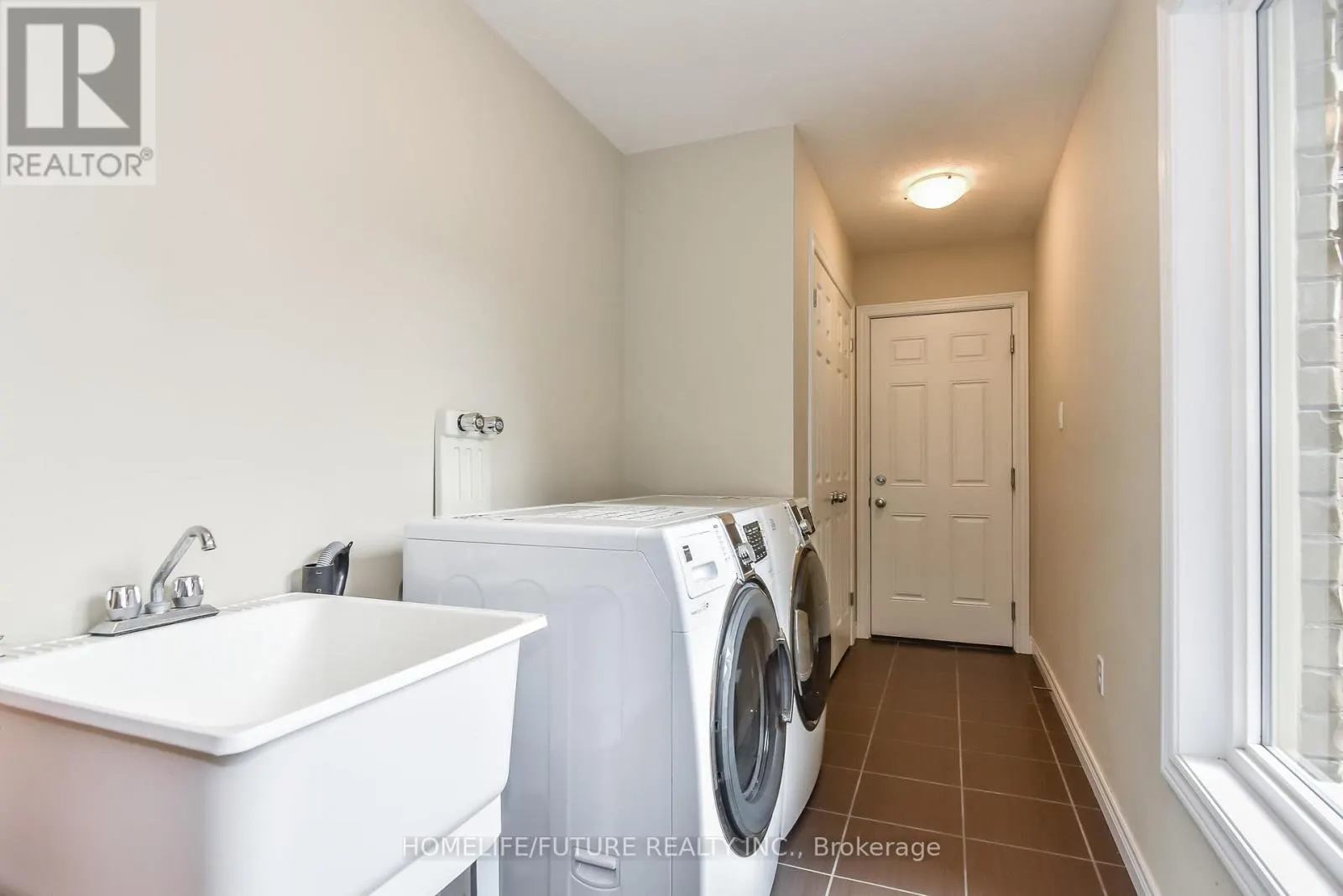 30 - 14 AMOS DRIVE